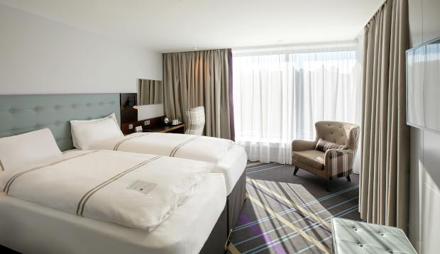 Premier Inn Hamburg City Exterior foto
